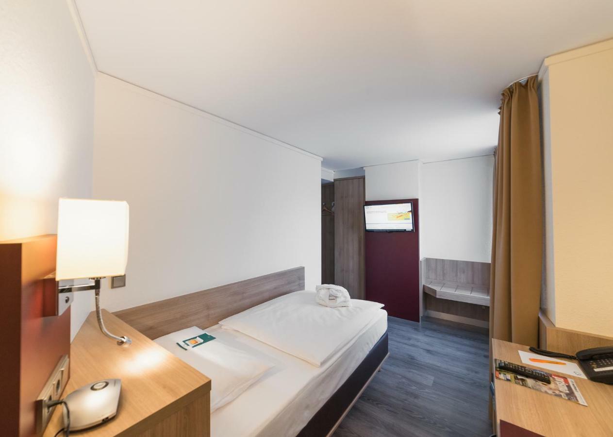 Hotel Gustav-Stresemann-Institut Bonn Bagian luar foto