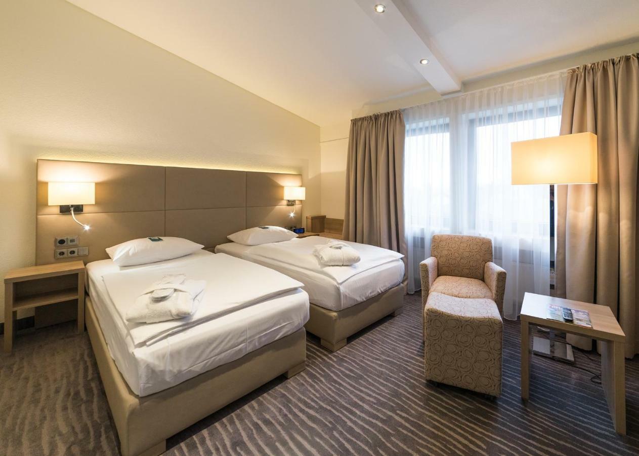 Hotel Gustav-Stresemann-Institut Bonn Bagian luar foto
