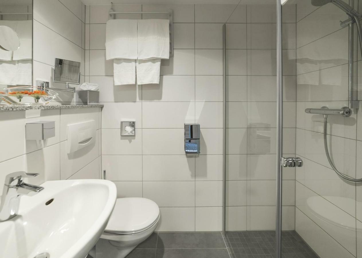 Hotel Gustav-Stresemann-Institut Bonn Bagian luar foto